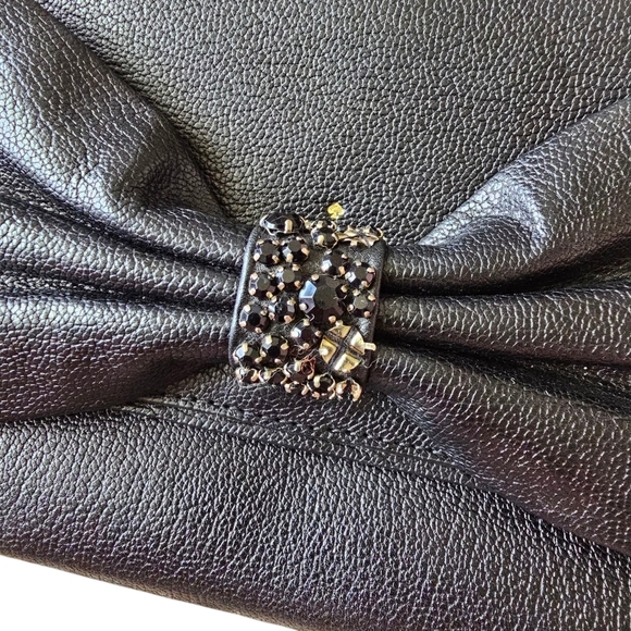 Kate Spade New York Manor Place Shea Black Embellished Leather Clutch Bow Bag - Picture 6 of 7